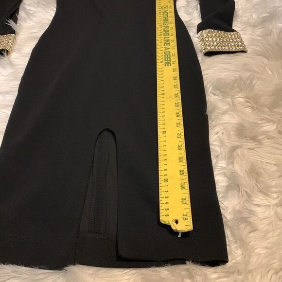 XTAREN Size medium elegant body con dress.  Very stretchy - Picture 5 of 14